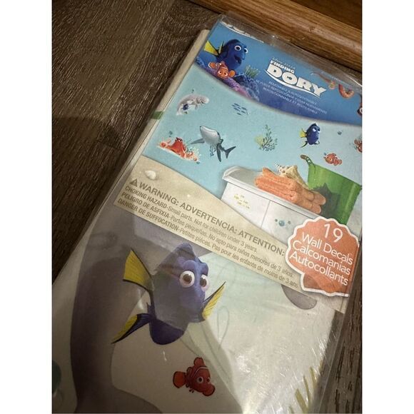 Finding Dory Disney Baby Nursery Decals Removeable New Open - Picture 2 of 6